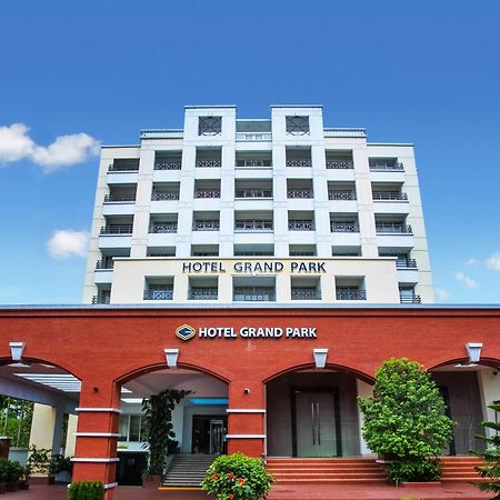 Hotel Grand Park Barishal 外观 照片