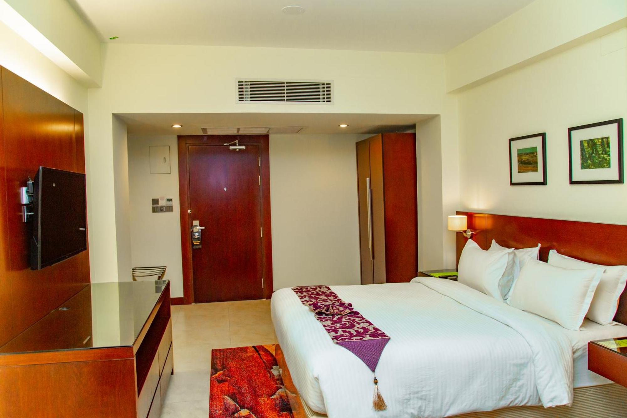 Hotel Grand Park Barishal 外观 照片