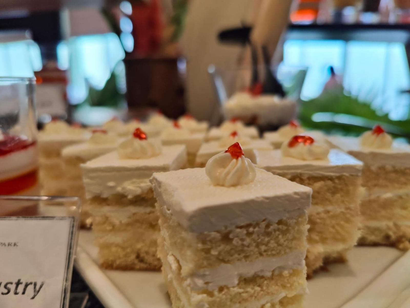 Hotel Grand Park Barishal 外观 照片