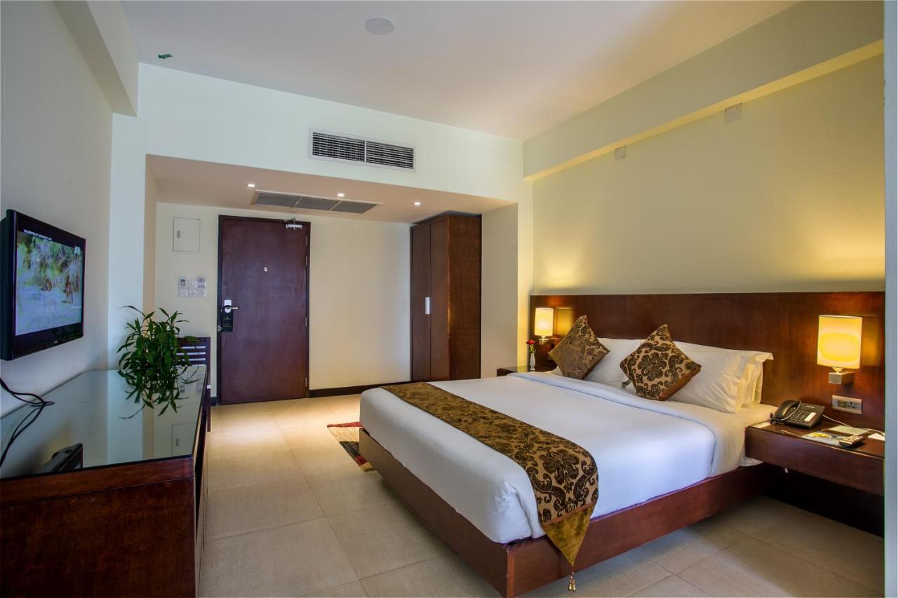 Hotel Grand Park Barishal 外观 照片