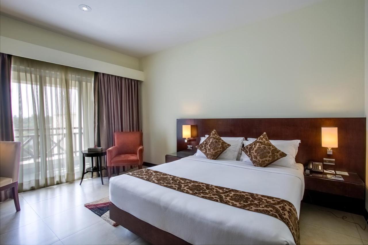 Hotel Grand Park Barishal 外观 照片
