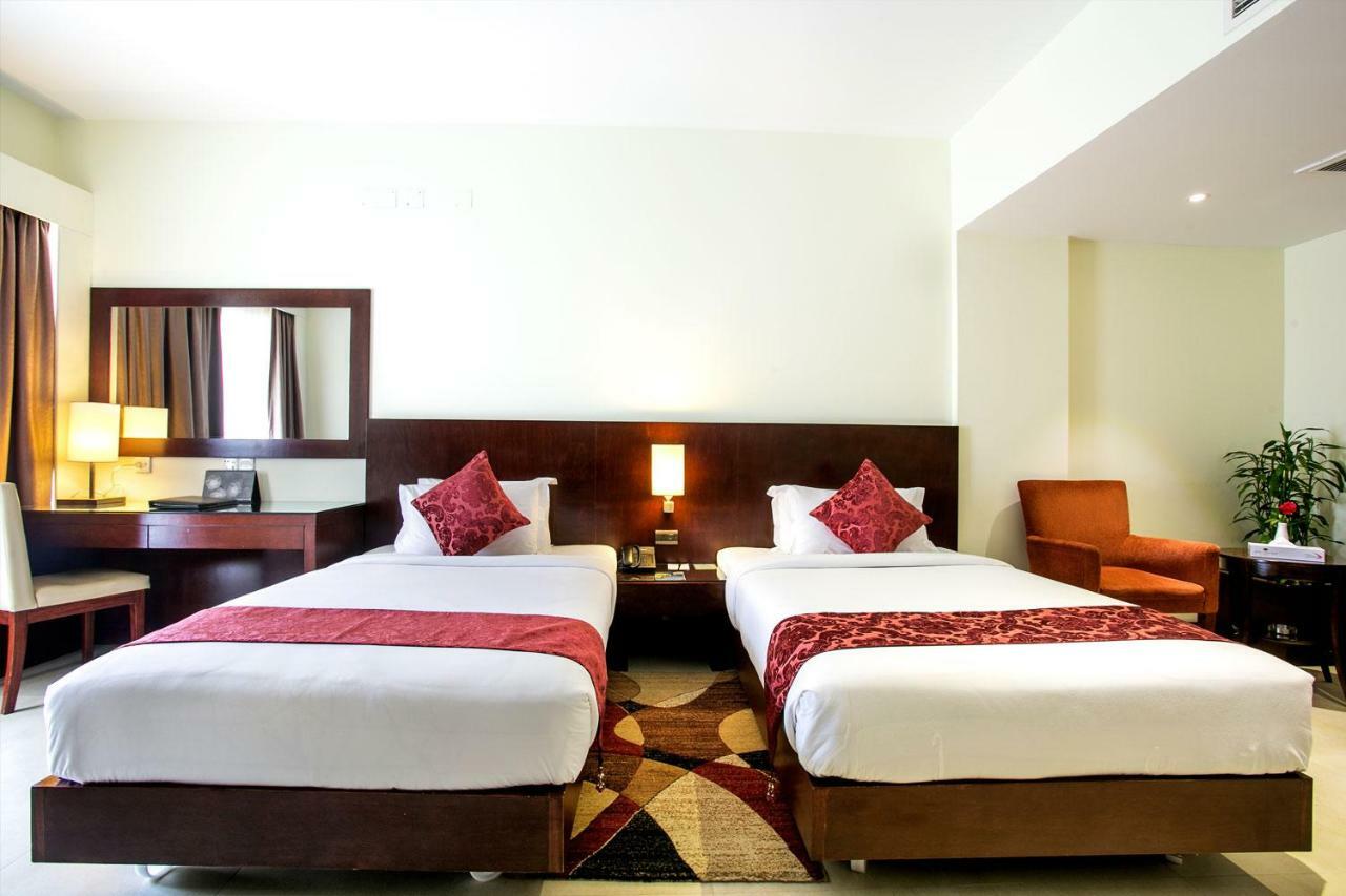 Hotel Grand Park Barishal 外观 照片